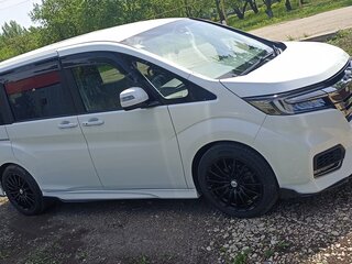 2020 Honda Stepwgn Spada V Рестайлинг, белый, 2700000 рублей, вид 5