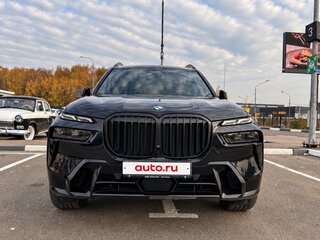 2023 BMW X7 40d I (G07) Рестайлинг, чёрный, 13790000 рублей, вид 2
