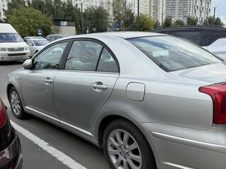 2006 Toyota Avensis II Рестайлинг, серебристый, 650000 рублей, вид 3