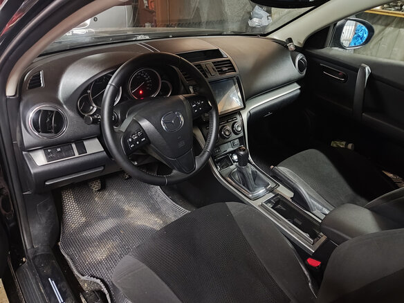 2011 Mazda 6 II (GH) Рестайлинг, чёрный, 999000 рублей - вид 10