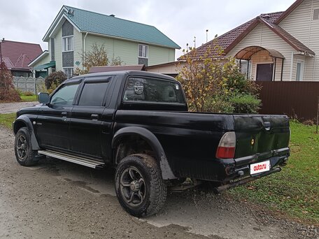 2006 Mitsubishi L-Series, чёрный, 890000 рублей, вид 3