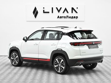 2024 Changan CS35 Plus I Рестайлинг, белый, 1425000 рублей, вид 4
