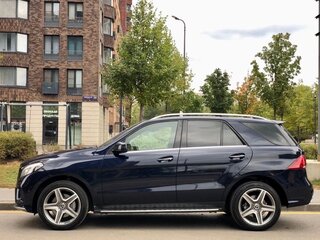 2017 Mercedes-Benz GLE 300 I (W166), синий, 4900000 рублей, вид 2