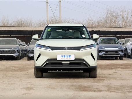 2025 BYD Yuan Up 45.12 kWh, зелёный, 2065000 рублей, вид 2