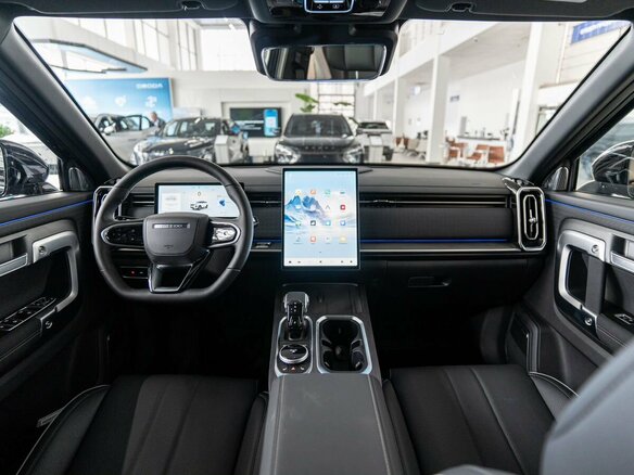2026 Jaecoo J7 I Рестайлинг, чёрный, 2849000 рублей - вид 13