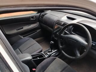 2001 Mitsubishi Legnum, белый, 170000 рублей, вид 5