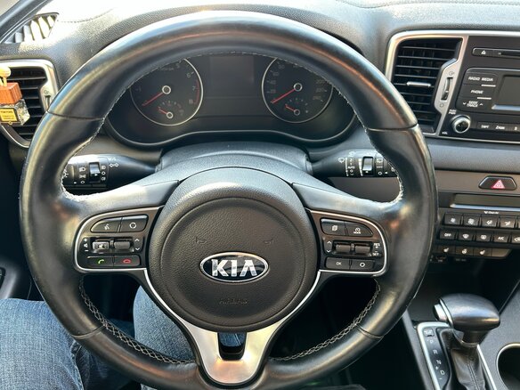 2017 Kia Sportage IV, серый, 2000000 рублей - вид 8