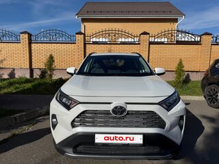 2020 Toyota RAV4 V (XA50), белый, 2940000 рублей, вид 3