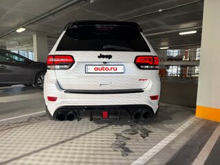 2013 Jeep Grand Cherokee SRT IV (WK2) Рестайлинг, белый, 5000000 рублей, вид 5