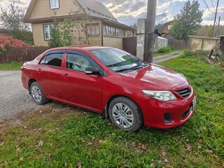 2010 Toyota Corolla X (E140, E150) Рестайлинг, пурпурный, 1050000 рублей, вид 2