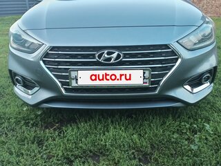 2017 Hyundai Solaris II, серый, 1240000 рублей, вид 2