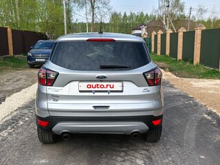 2017 Ford Escape III Рестайлинг, серый, 1280000 рублей, вид 5