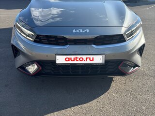2021 Kia Cerato IV Рестайлинг, серый, 2700000 рублей, вид 3