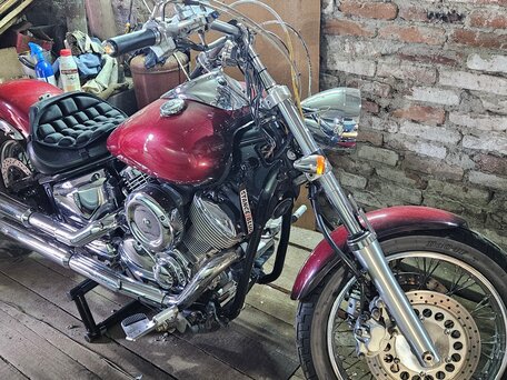 2003 Yamaha XVS1100, красный, 480000 рублей, вид 2
