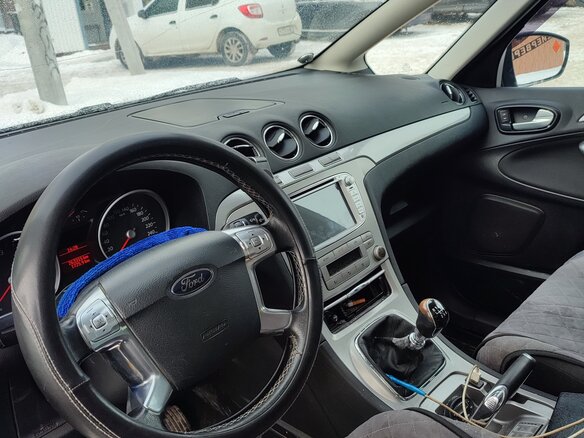 2009 Ford S-MAX I, чёрный, 880000 рублей - вид 9
