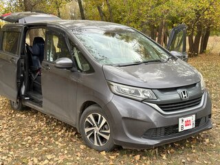 2019 Honda Freed II, серый, 1580000 рублей, вид 2