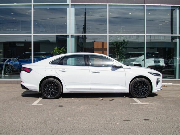 2026 Geely Preface I, белый, 3434990 рублей - вид 7