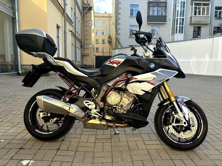 2017 BMW S 1000 XR, серый, 950000 рублей, вид 1