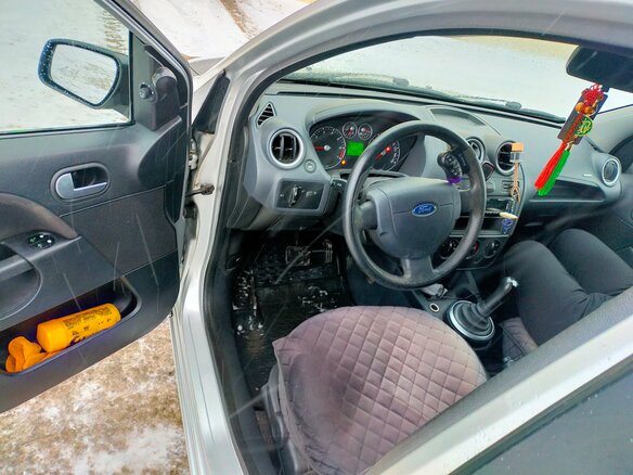 2006 Ford Fiesta Mk5, серебристый, 390000 рублей - вид 4