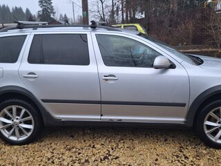 2012 Skoda Octavia Scout II (A5) Рестайлинг, серебристый, 750000 рублей, вид 3