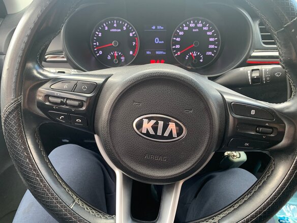 2017 Kia Rio IV, бежевый - вид 12