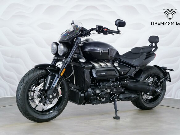 2026 Triumph Rocket 3, чёрный, 3299000 рублей - вид 2