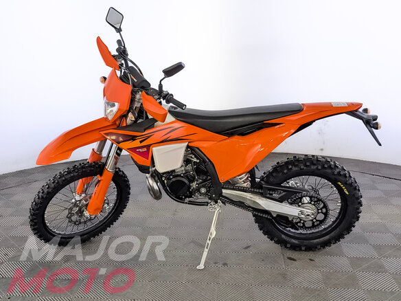 2026 KTM 300 EXC, оранжевый, 1299000 рублей - вид 3