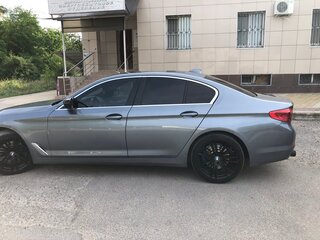 2018 BMW 5 серии 520d xDrive VII (G30/G31/G38), серый, 2200000 рублей, вид 5