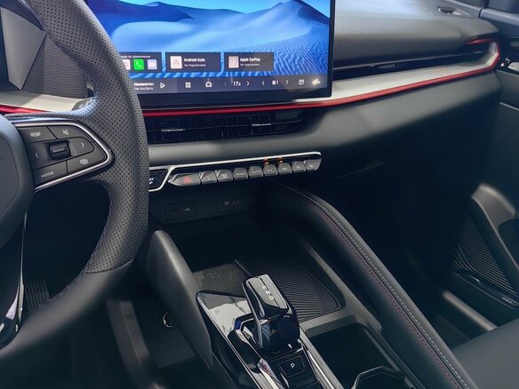 2026 Geely Coolray I Рестайлинг 2, фиолетовый, 2964990 рублей - вид 13
