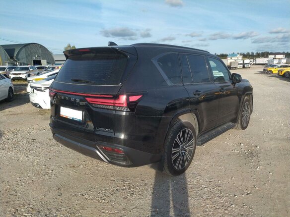 2025 Lexus LX 500d IV, белый, 17482000 рублей - вид 2
