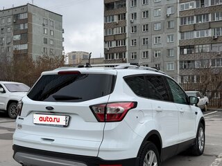 2018 Ford Kuga II Рестайлинг, белый, 1900000 рублей, вид 5