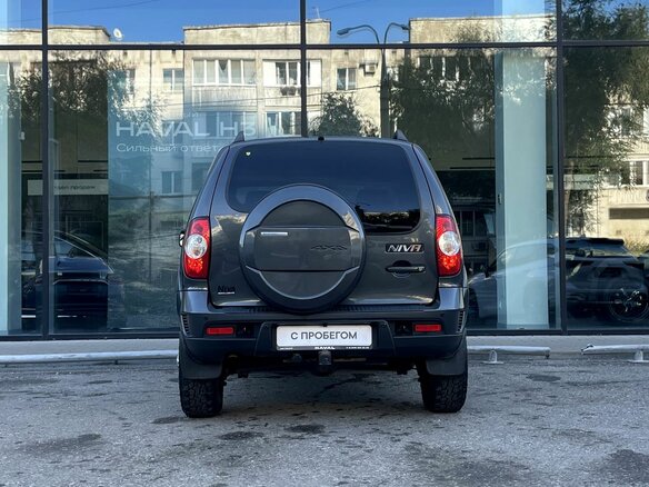 2020 Lada (ВАЗ) Niva, серый, 857000 рублей - вид 5