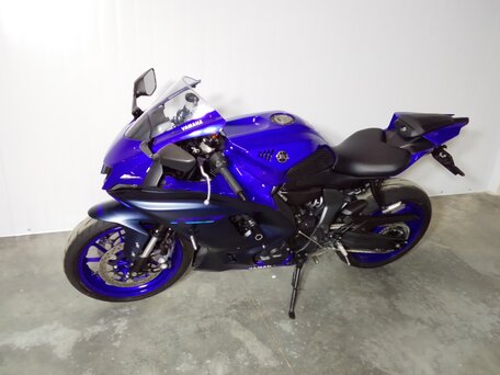 2022 Yamaha YZF-R7, синий, 829000 рублей, вид 2