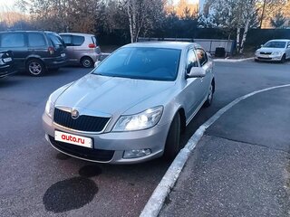 2012 Skoda Octavia II (A5) Рестайлинг, серебристый, 800000 рублей, вид 1