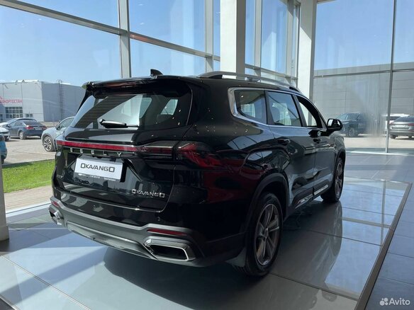 2026 Geely Okavango I Рестайлинг, чёрный, 4085990 рублей - вид 2
