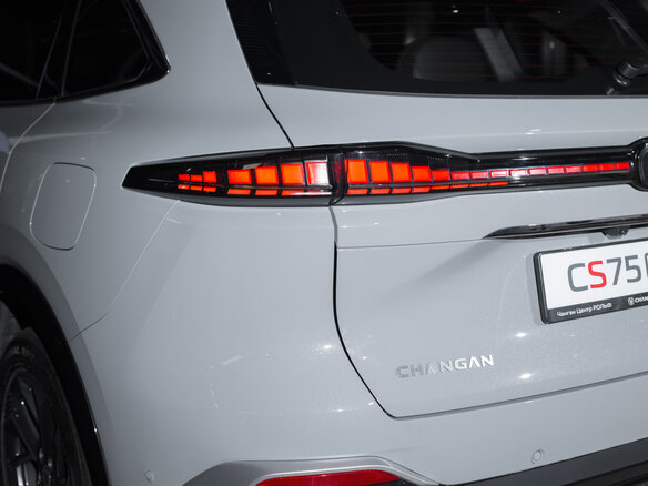 2025 Changan CS75 Plus IV, серый, 4249900 рублей - вид 6