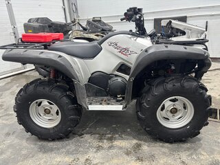 2011 Yamaha Grizzly 700, серебристый, 800000 рублей, вид 2