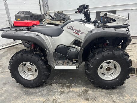 2011 Yamaha Grizzly 700, серебристый, 850000 рублей, вид 2