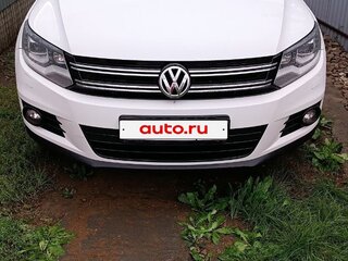 2015 Volkswagen Tiguan I Рестайлинг, белый, 1350000 рублей, вид 2
