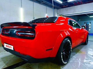 2018 Dodge Challenger SRT III Рестайлинг 2, красный, 4000000 рублей, вид 4