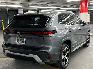 2026 Volkswagen Tiguan III (NA Market), серый, 6434681 рублей, вид 3