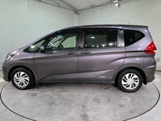 2017 Honda Freed II, коричневый, 1350000 рублей, вид 4