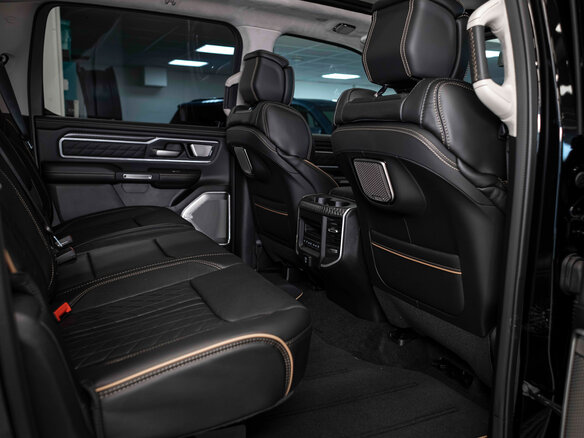 2026 Ram 1500 Crew Cab V Рестайлинг, чёрный, 10490000 рублей - вид 19