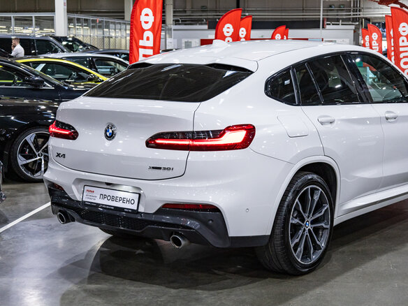 2018 BMW X4 30i II (G02), белый, 3949700 рублей - вид 6