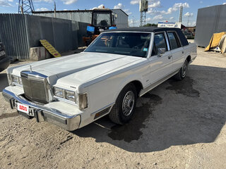 1988 Lincoln Town Car I, белый, 1800000 рублей, вид 1