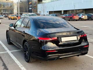2021 Mercedes-Benz E-Класс 220 d V (W213, S213, C238) Рестайлинг, чёрный, 3999000 рублей, вид 4