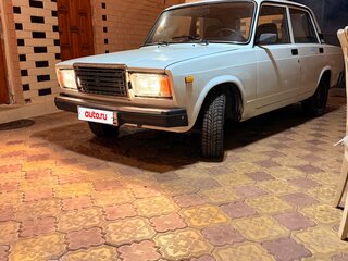 2011 Lada (ВАЗ) 2107, белый, 225000 рублей, вид 1
