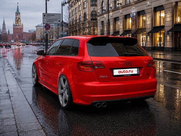 2012 Audi RS 3 I (8P), красный, 2900000 рублей - вид 2