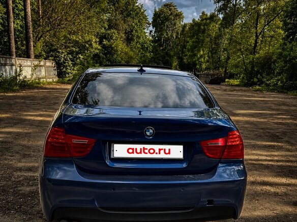 2010 BMW 3 серии 325xi V (E90/E91/E92/E93) Рестайлинг, синий, 1399999 рублей - вид 4