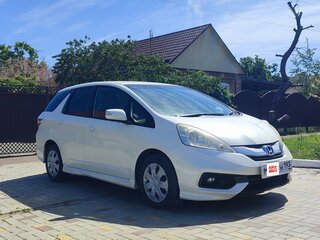 2013 Honda Fit Shuttle I, белый, 1260000 рублей, вид 1